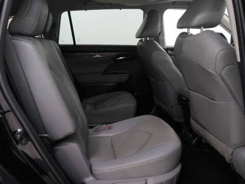 2023 Toyota Highlander Hybrid Limited