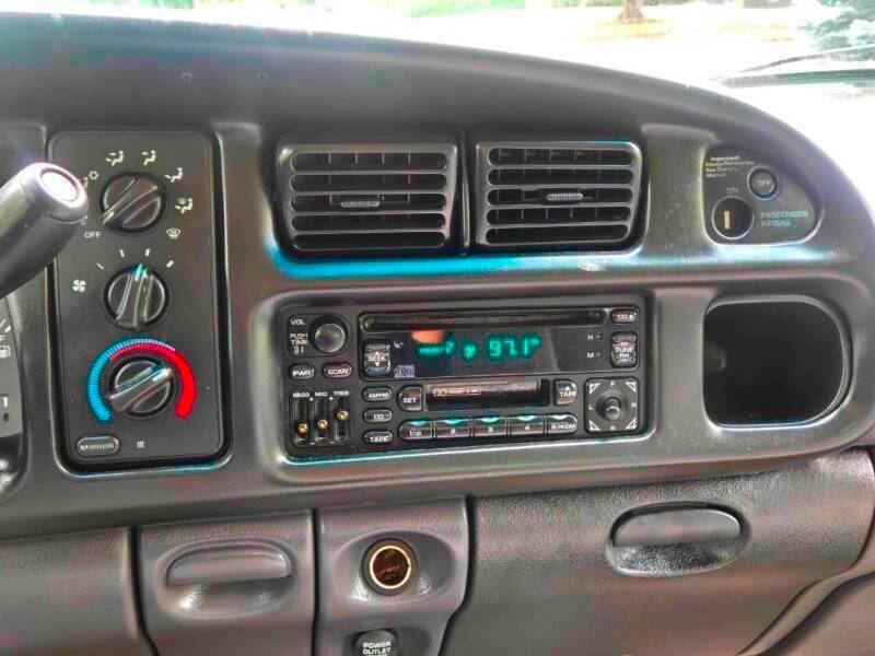 1999 Dodge Ram 2500 ST