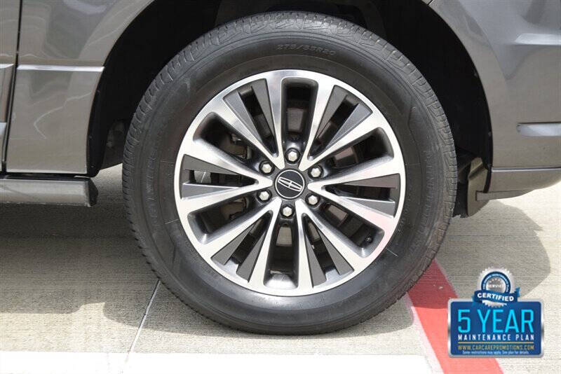 2016 Lincoln Navigator Select