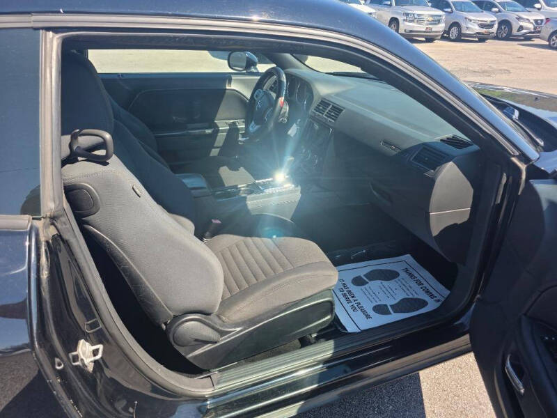 2012 Dodge Challenger SXT