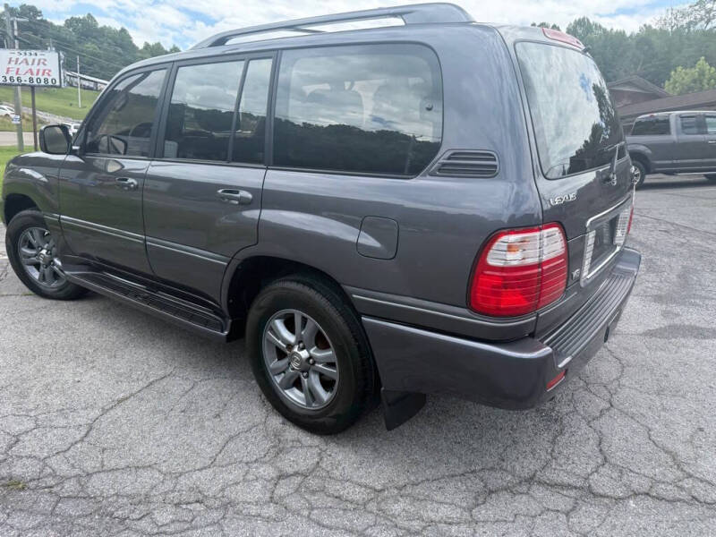 2003 Lexus LX 470