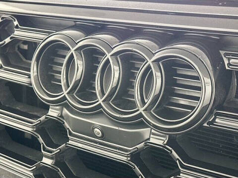 2023 Audi SQ5 3.0T quattro Premium Plus