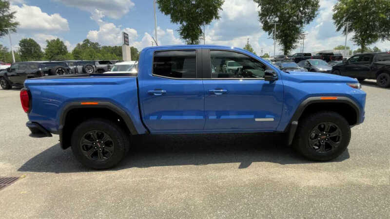 2025 GMC Canyon Elevation