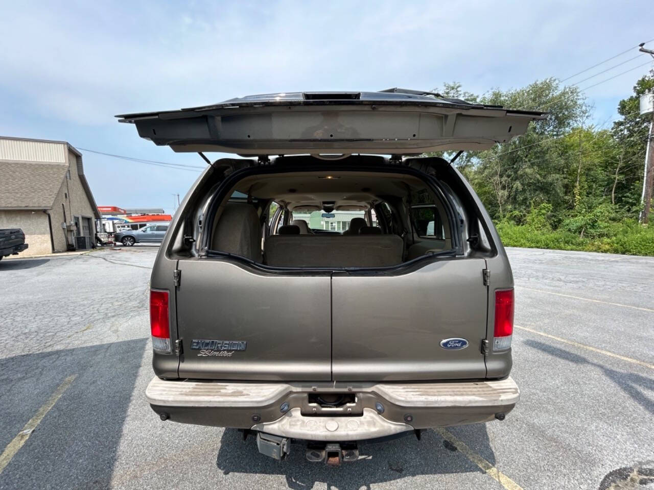 2005 Ford Excursion for sale at 100 Motors in Bechtelsville, PA