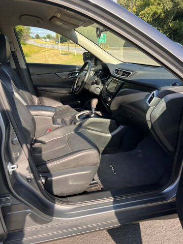 2016 Nissan Rogue SL