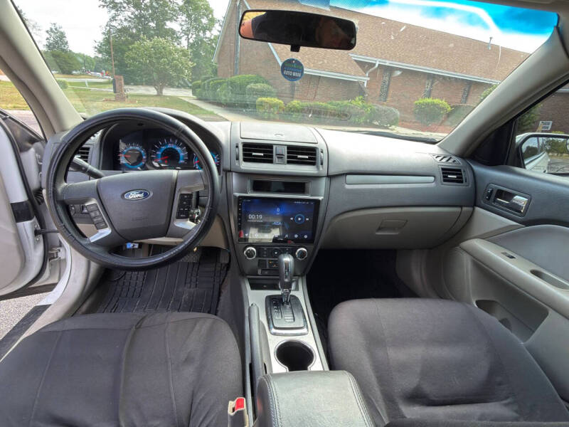 2012 Ford Fusion SE