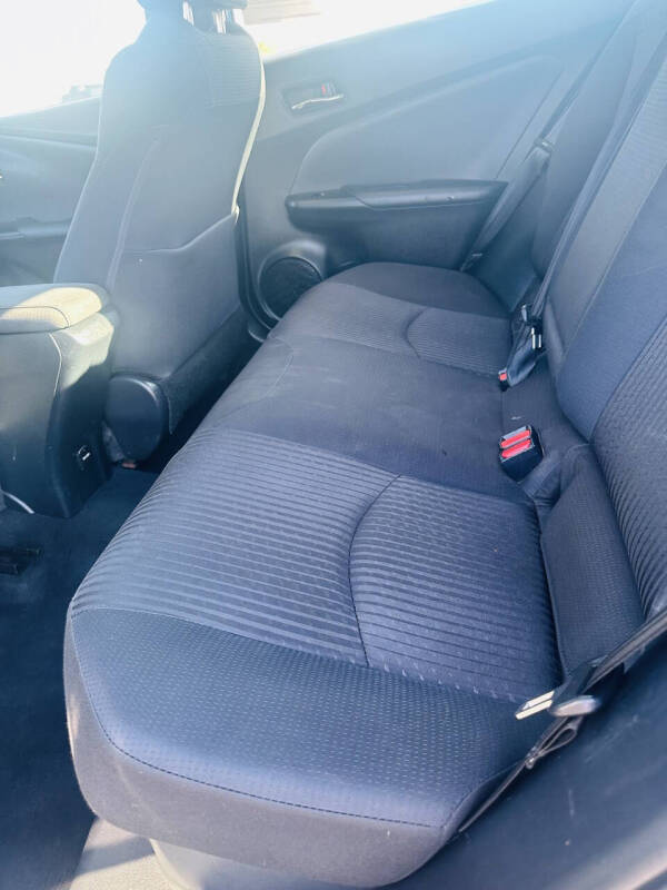 2018 Toyota Prius Two