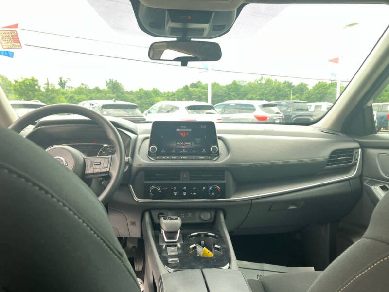 2024 Nissan Rogue S