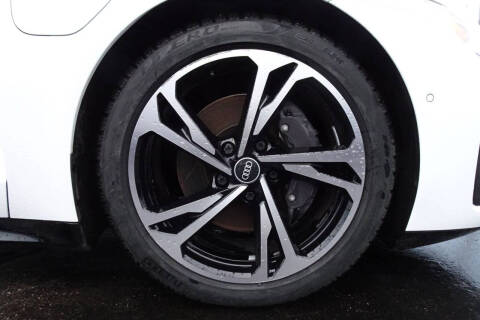 2022 Audi e-tron GT quattro Prestige