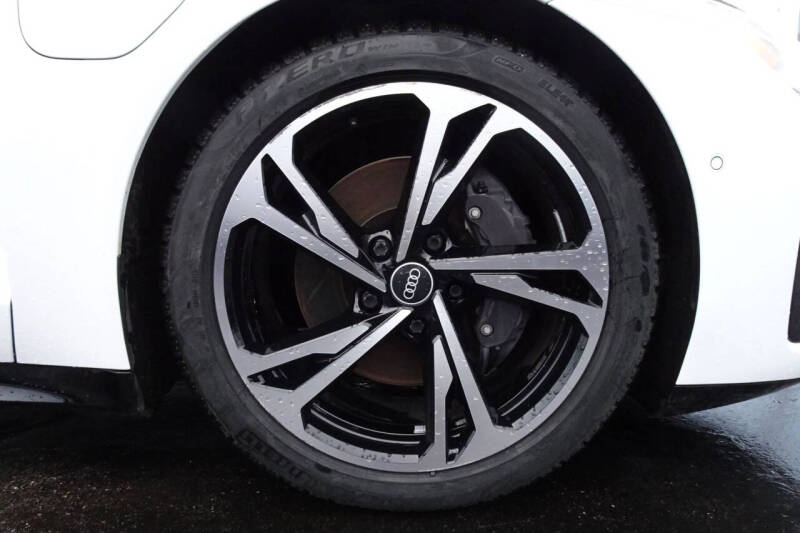 2022 Audi e-tron GT quattro Prestige