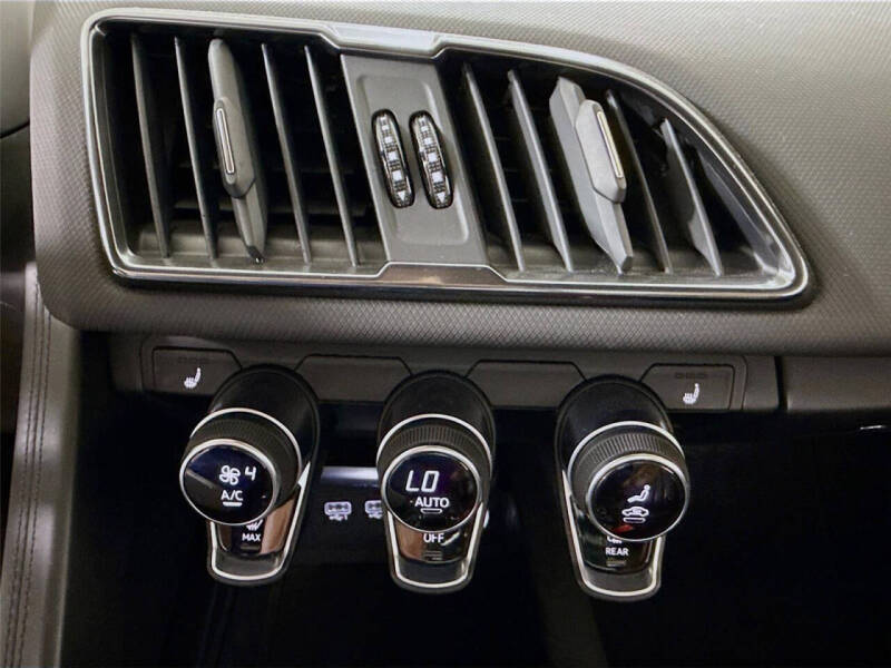 2017 Audi R8 5.2 quattro V10