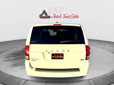 2018 Dodge Grand Caravan SE