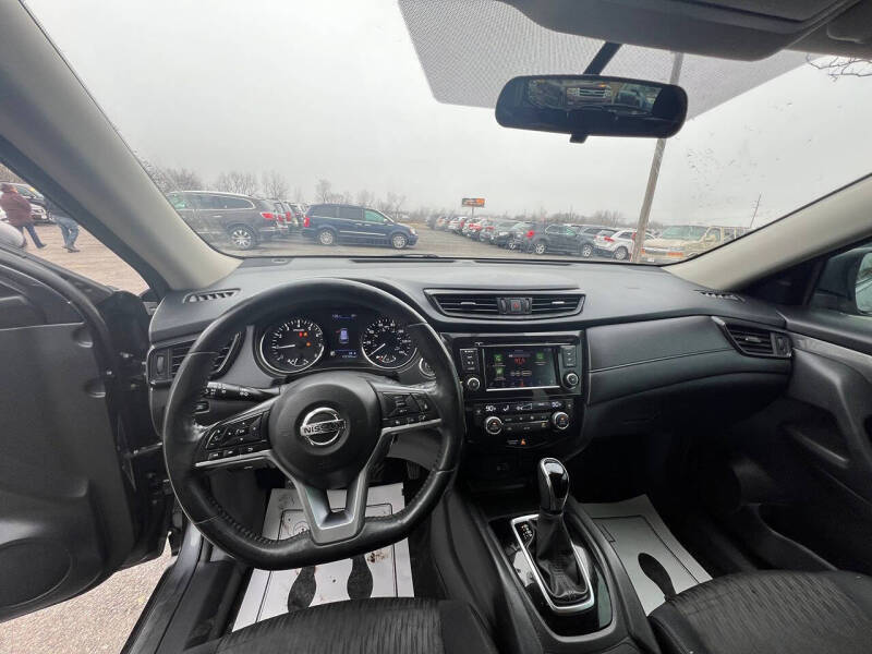2018 Nissan Rogue S
