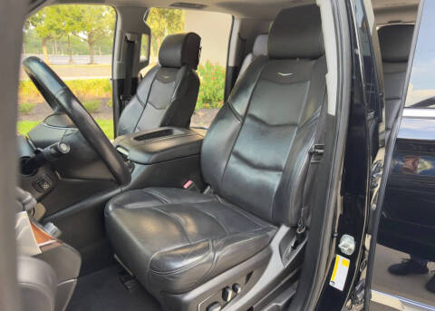 2019 Cadillac Escalade ESV Luxury