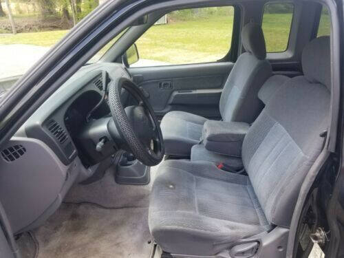 1999 Nissan Frontier