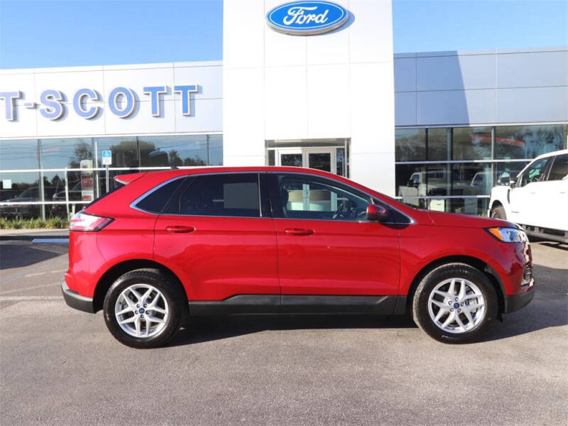 2022 Ford Edge SEL