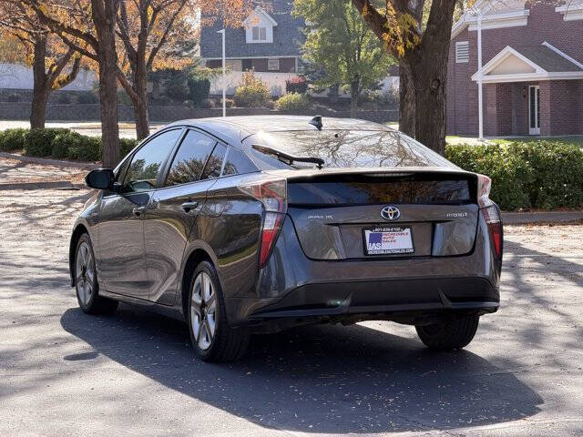 2016 Toyota Prius Two Eco