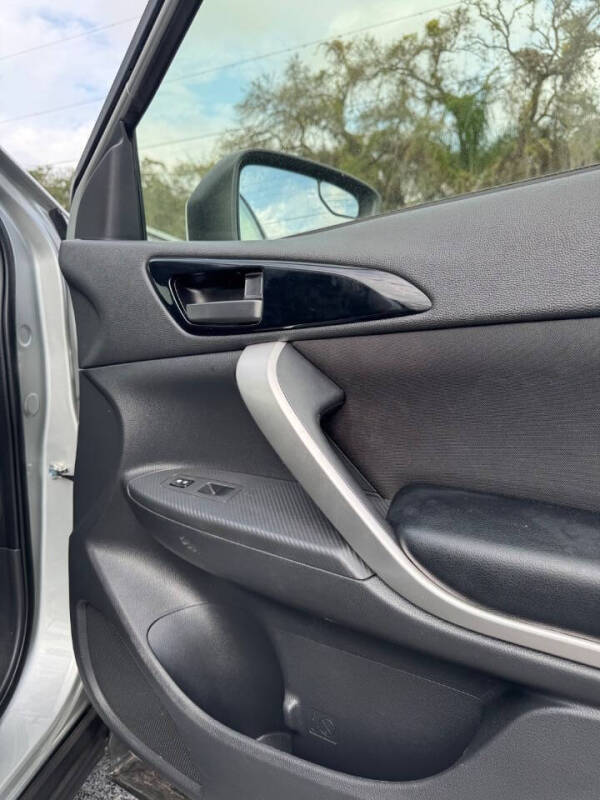 2020 Mitsubishi Eclipse Cross ES