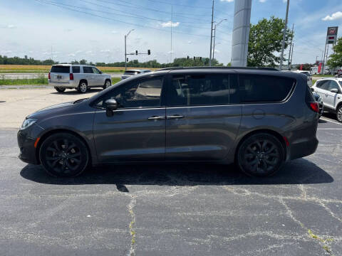 2018 Chrysler Pacifica Limited