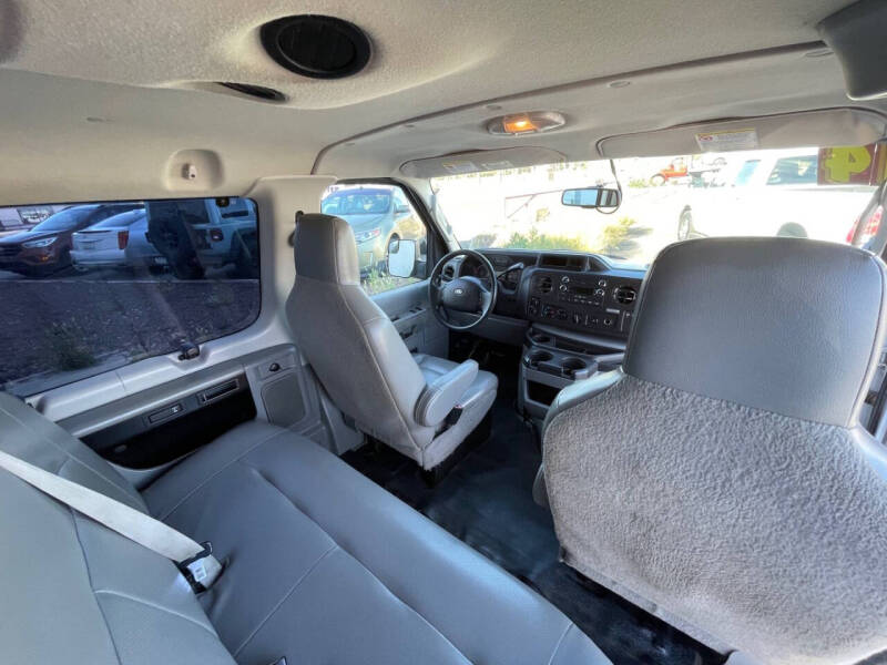 2014 Ford E-Series