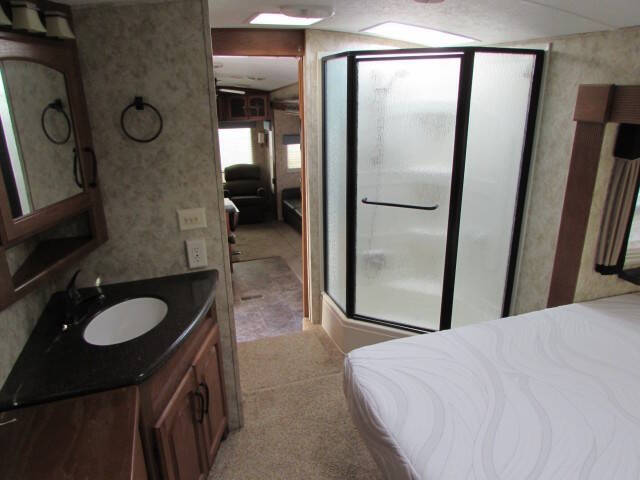 2012 Keystone RV MONTANA 31