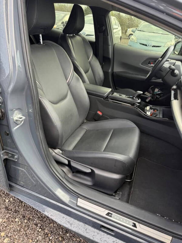 2023 Toyota Prius XLE