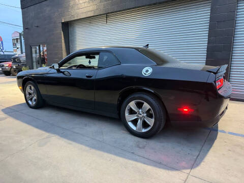 2020 Dodge Challenger SXT
