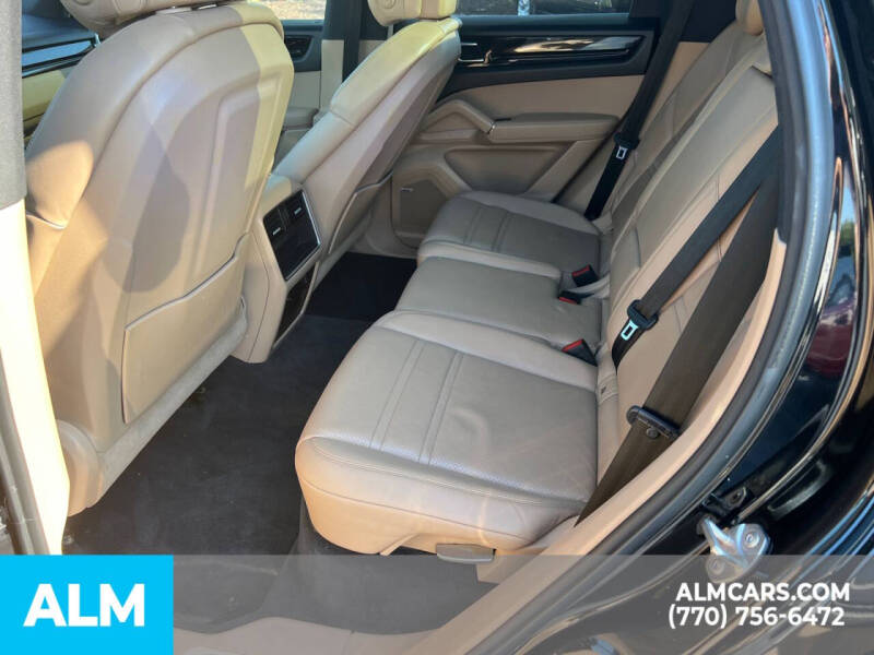 2019 Porsche Cayenne S