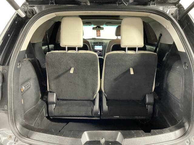 2017 Ford Explorer Platinum