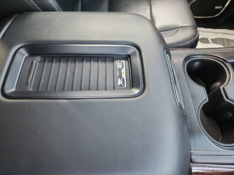 2017 GMC Yukon XL SLT