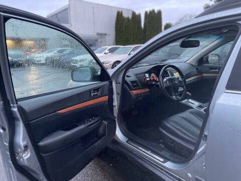 2013 Subaru Outback 2.5i Limited