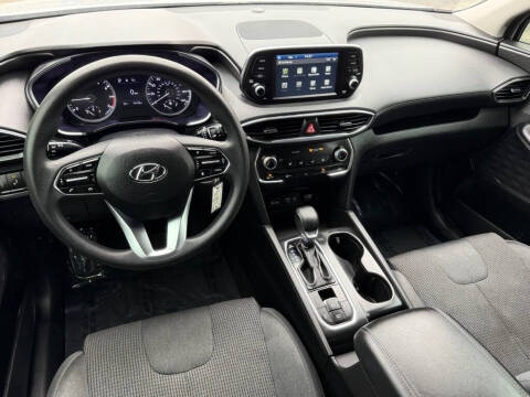2019 Hyundai Santa Fe SE 2.4L