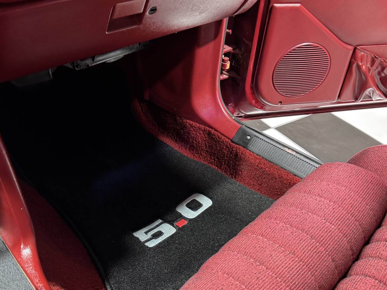 1991 Ford Mustang 79