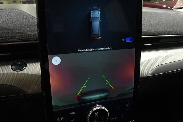 2022 Ford Mustang Mach-E Select