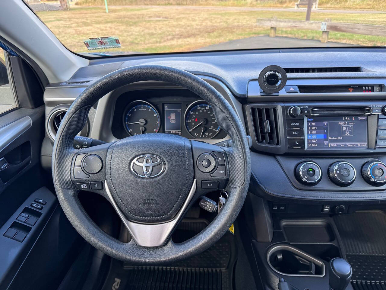 2017 Toyota RAV4 13
