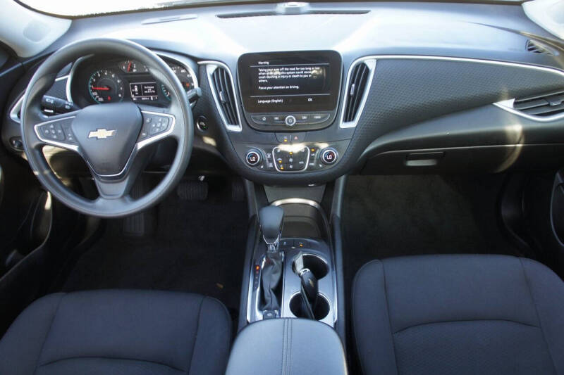 2025 Chevrolet Malibu LT