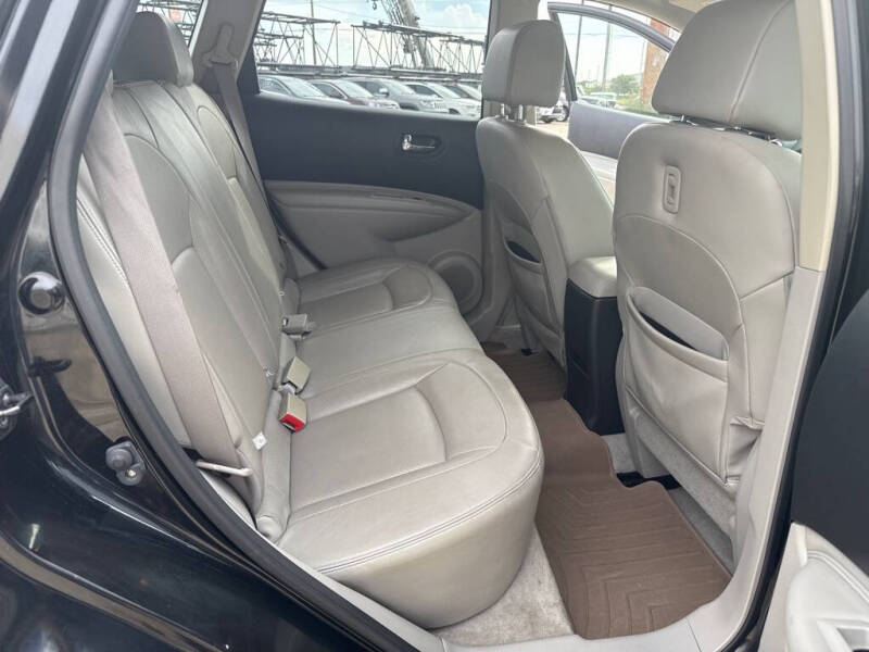 2012 Nissan Rogue SV w/SL Package