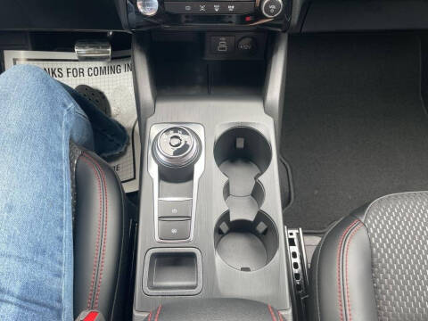 2024 Ford Escape Hybrid ST-Line