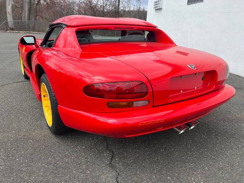 1996 Dodge Viper RT/10
