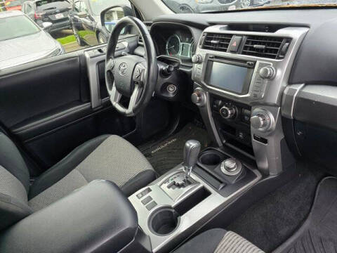 2015 Toyota 4Runner SR5