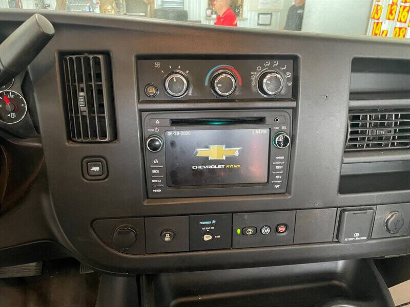 2019 Chevrolet Express 2500