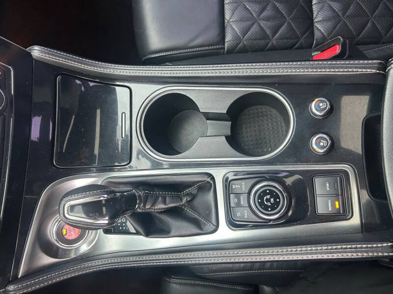 2016 Nissan Maxima Platinum