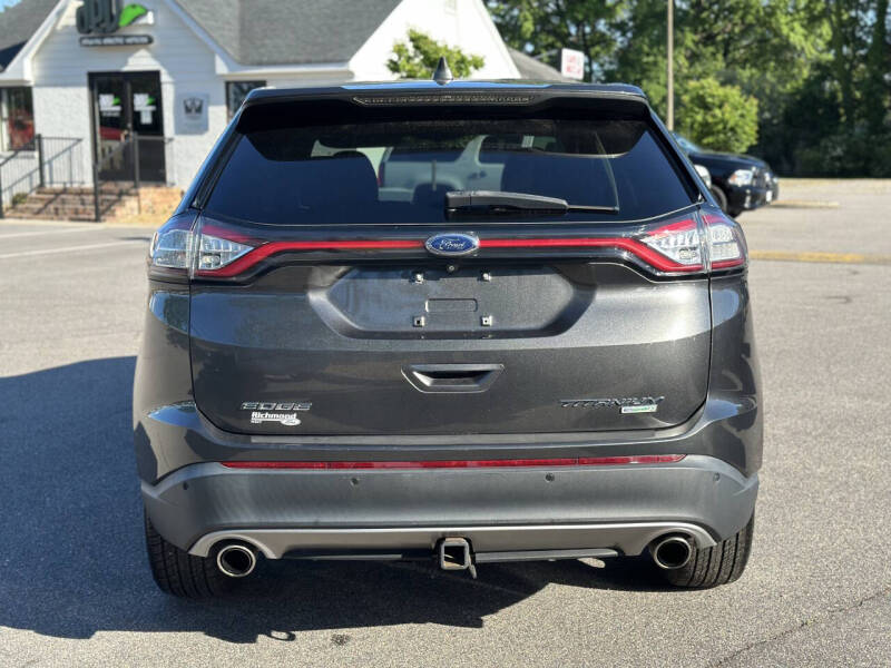 2017 Ford Edge Titanium