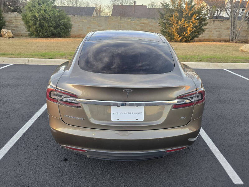 2016 Tesla Model S 70