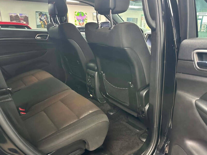 2018 Jeep Grand Cherokee Laredo E