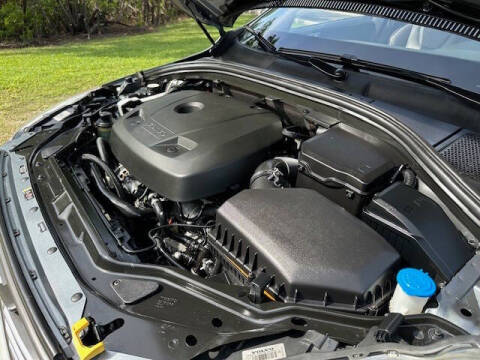 2016 Volvo XC60 T5 Drive-E Platinum