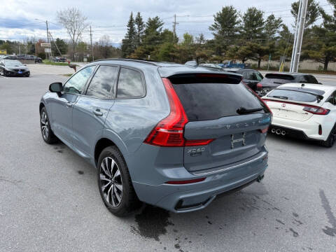 2023 Volvo XC60 B5 Plus Dark Theme