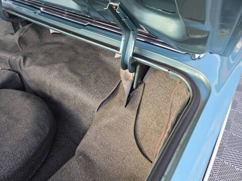 1964 Ford Thunderbird