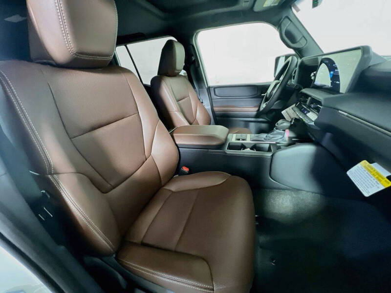 2027 Toyota Land Cruiser