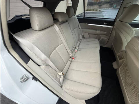 2011 Subaru Outback 2.5i